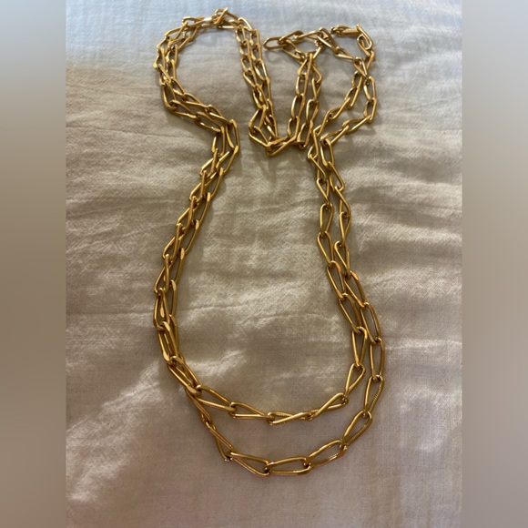 Monet Vintage 52” Long‎ Paper Clip Designed Necklace - Picture 1 of 7